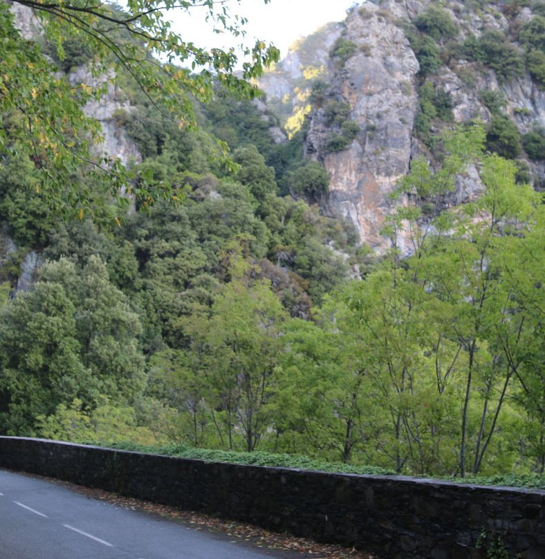 Fontaine de Serpentina-Santa-Maria-Poggio必去景点