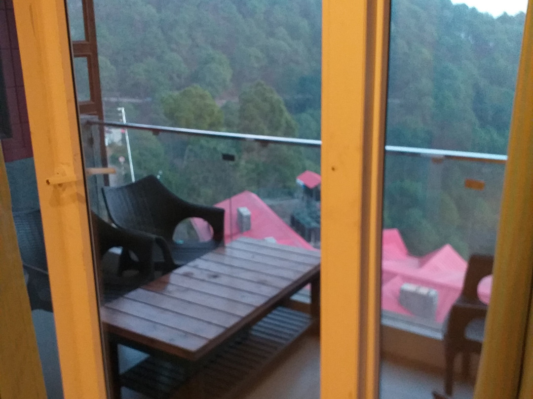 温妮假日酒店主图