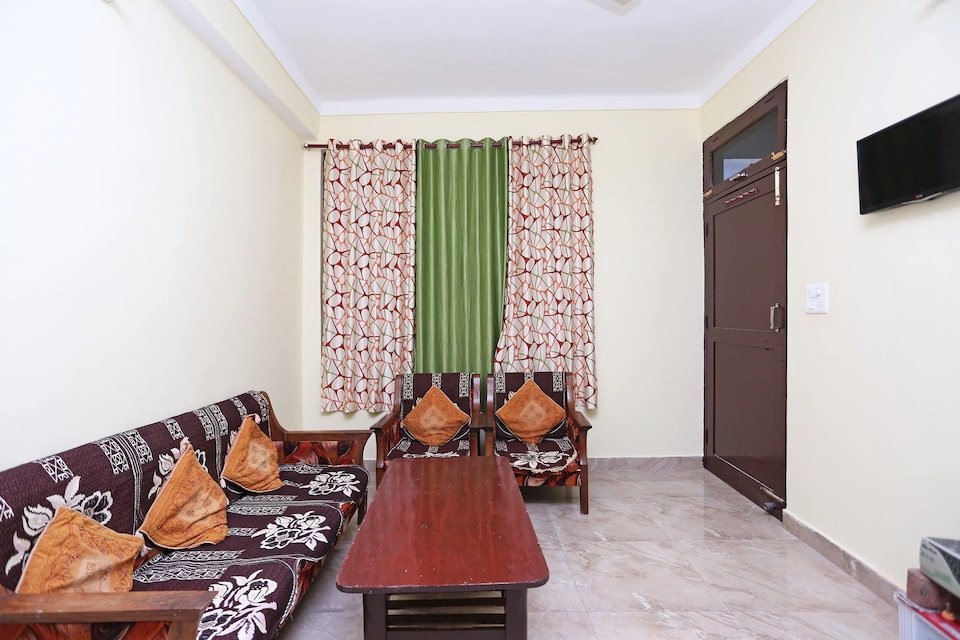 OYO Home 10773 Aashirwad Valley View 4BHK Villa