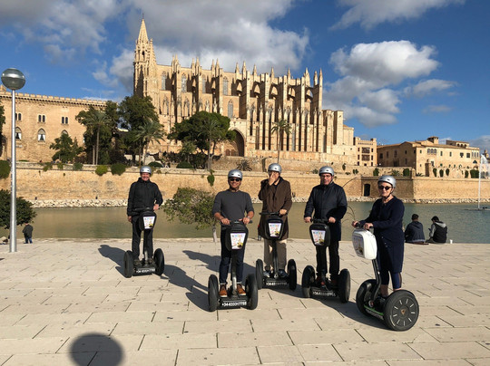 Palma Sightseeing Tours & Rentals-马洛卡帕尔马必去景点