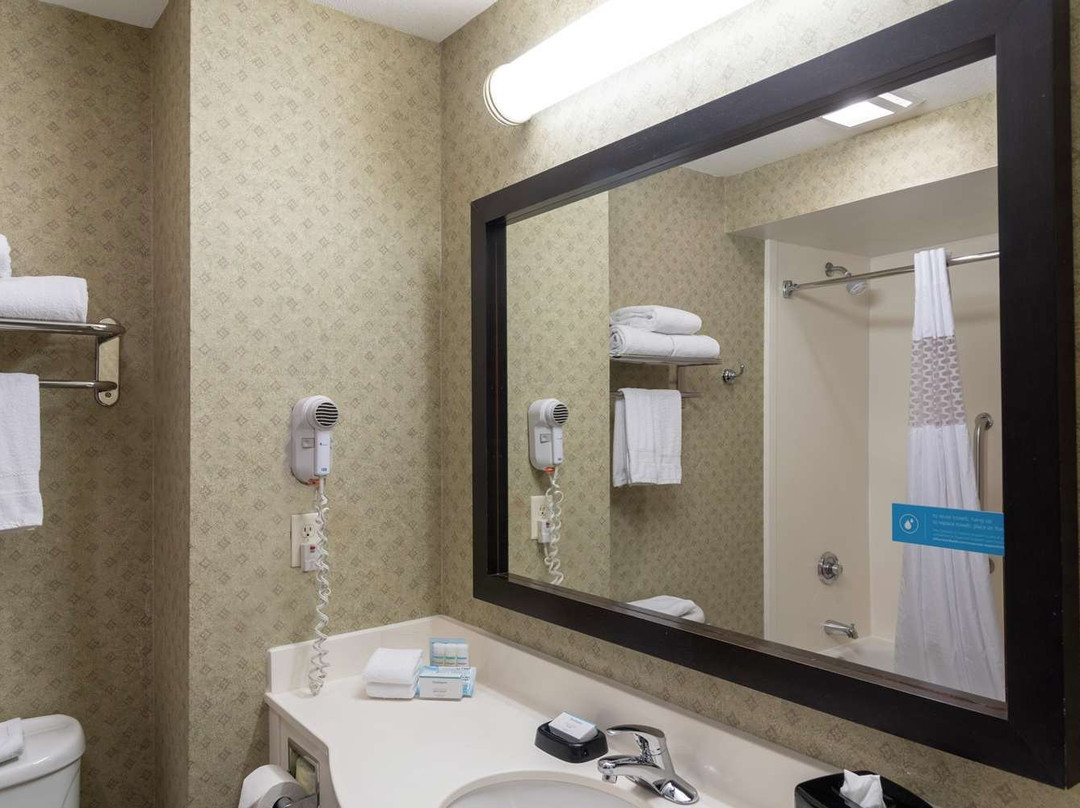 Hampton Inn & Suites Valparaiso主图