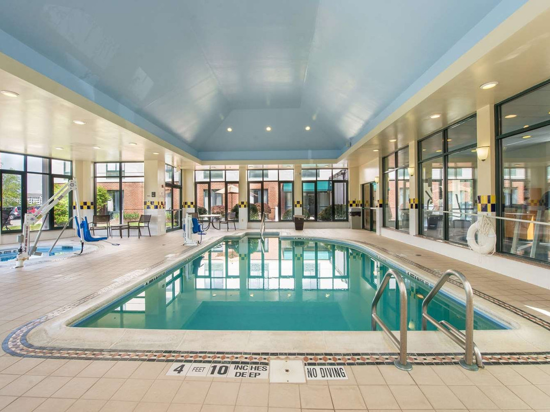 波基普西/菲什基尔希尔顿花园旅馆主图