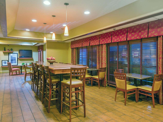 Hampton Inn Marion主图