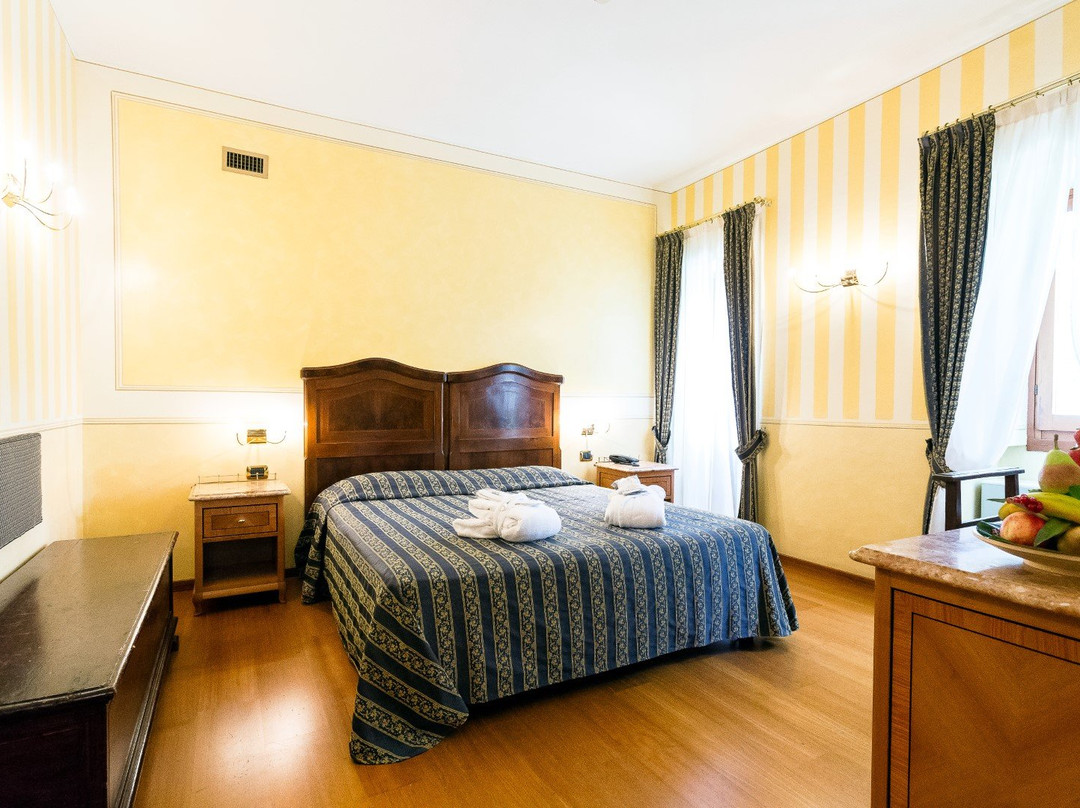 波尔塔德索雷酒店主图