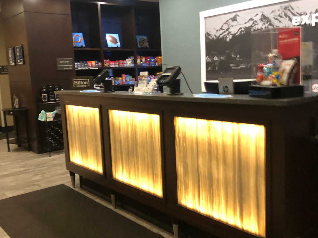 Hampton Inn & Suites Bend主图