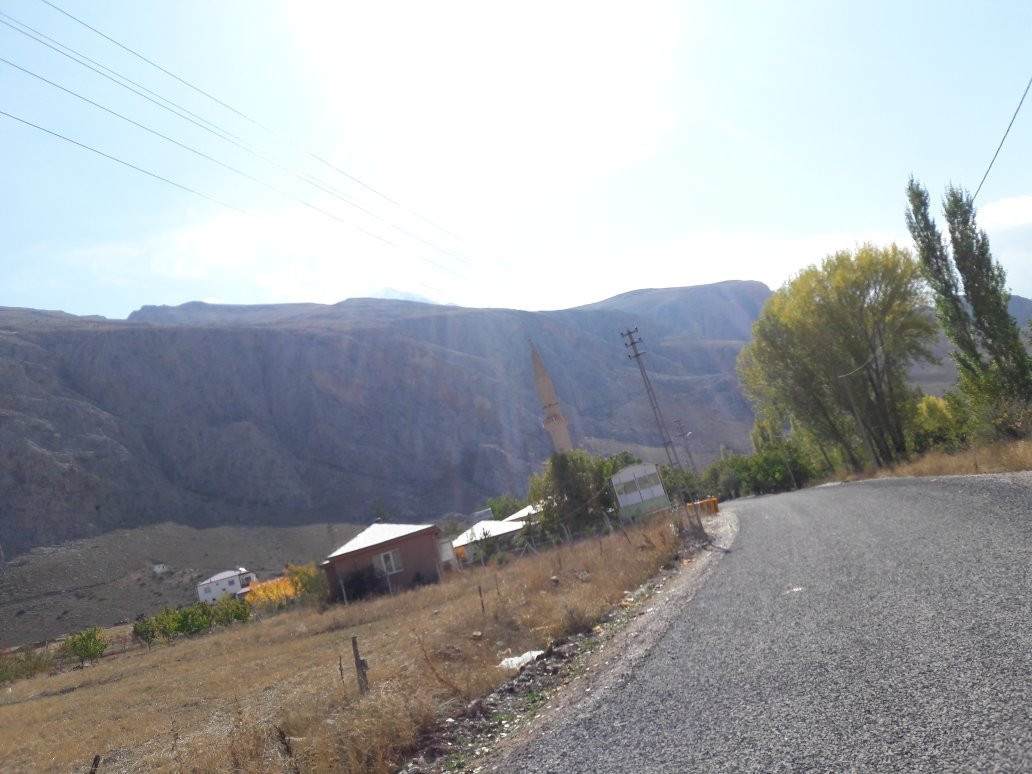 Demirkazık Tepe-Camardi必去景点