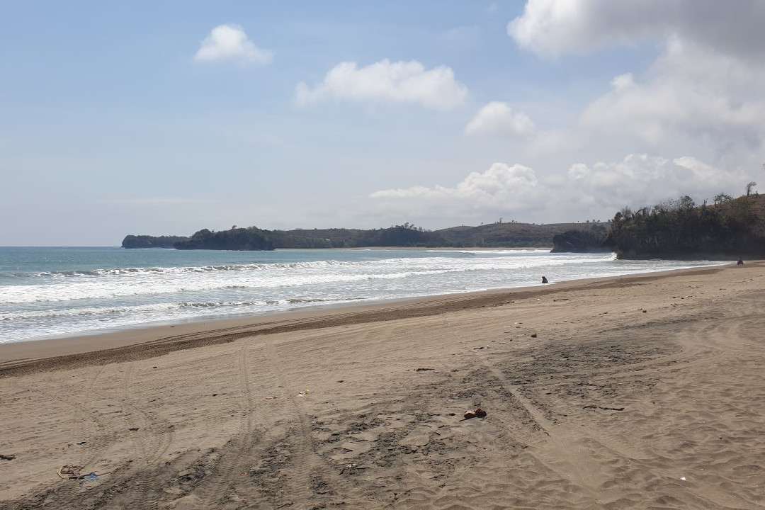 Pantai Serang景点图片