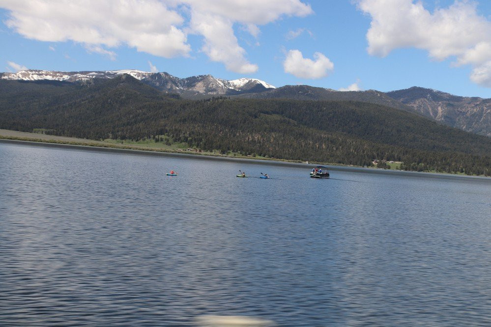 Hebgen Lake-西黄石镇必去景点