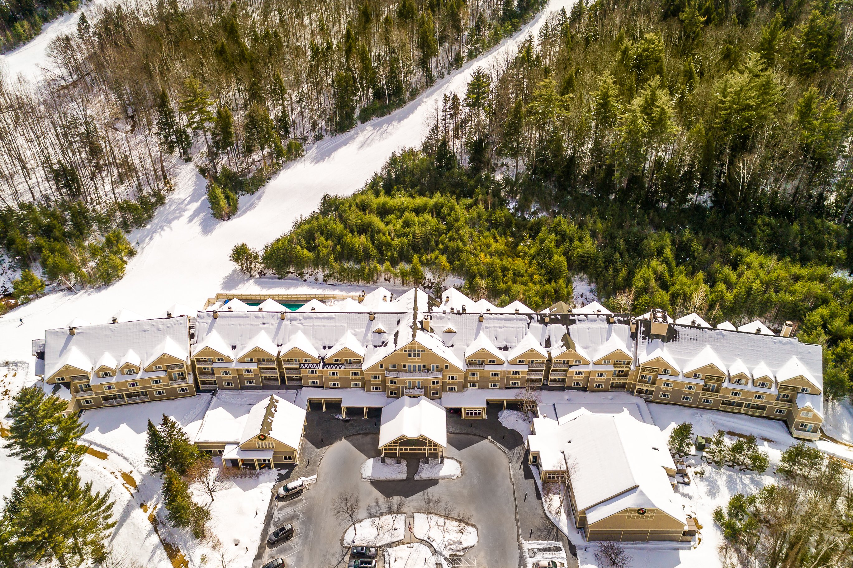 Grand Summit Hotel At Attitash-官方