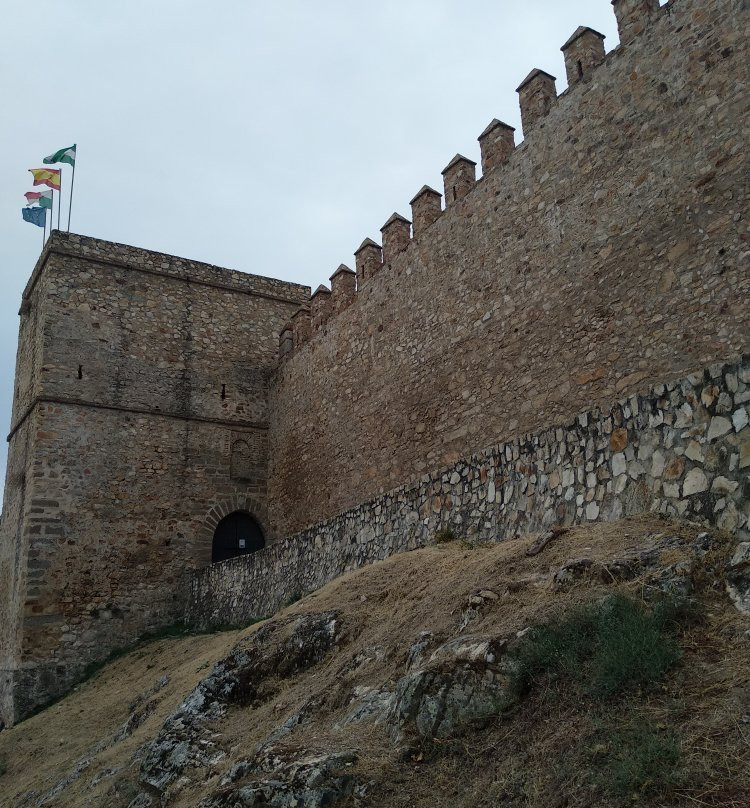 Castillo de Santa Olalla del Cala景点图片