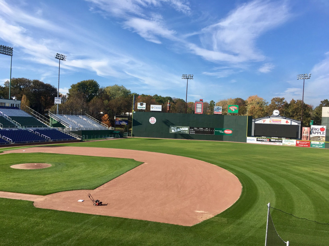 Hadlock Field景点图片