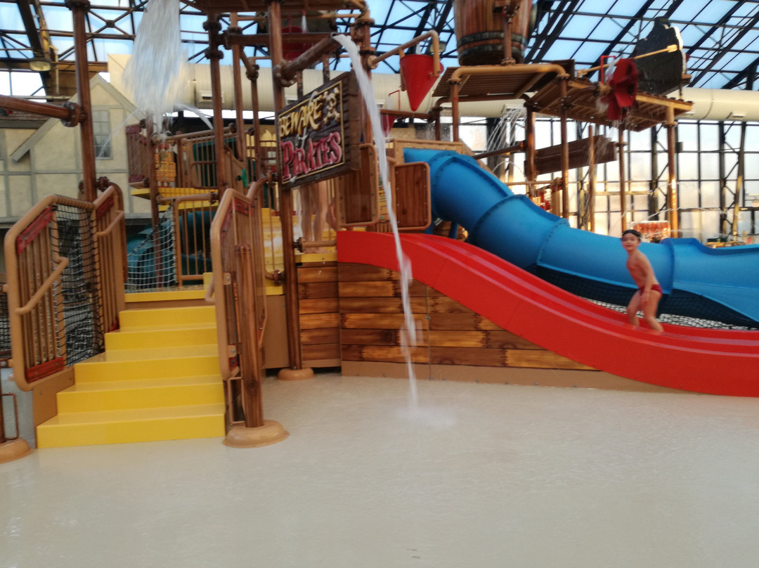 Pirate's Cay Indoor Water Park景点图片