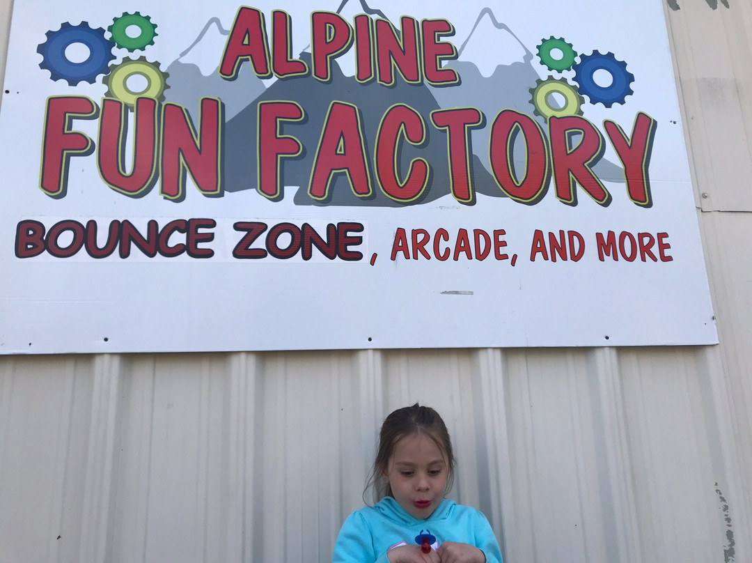 Alpine Fun Factory景点图片