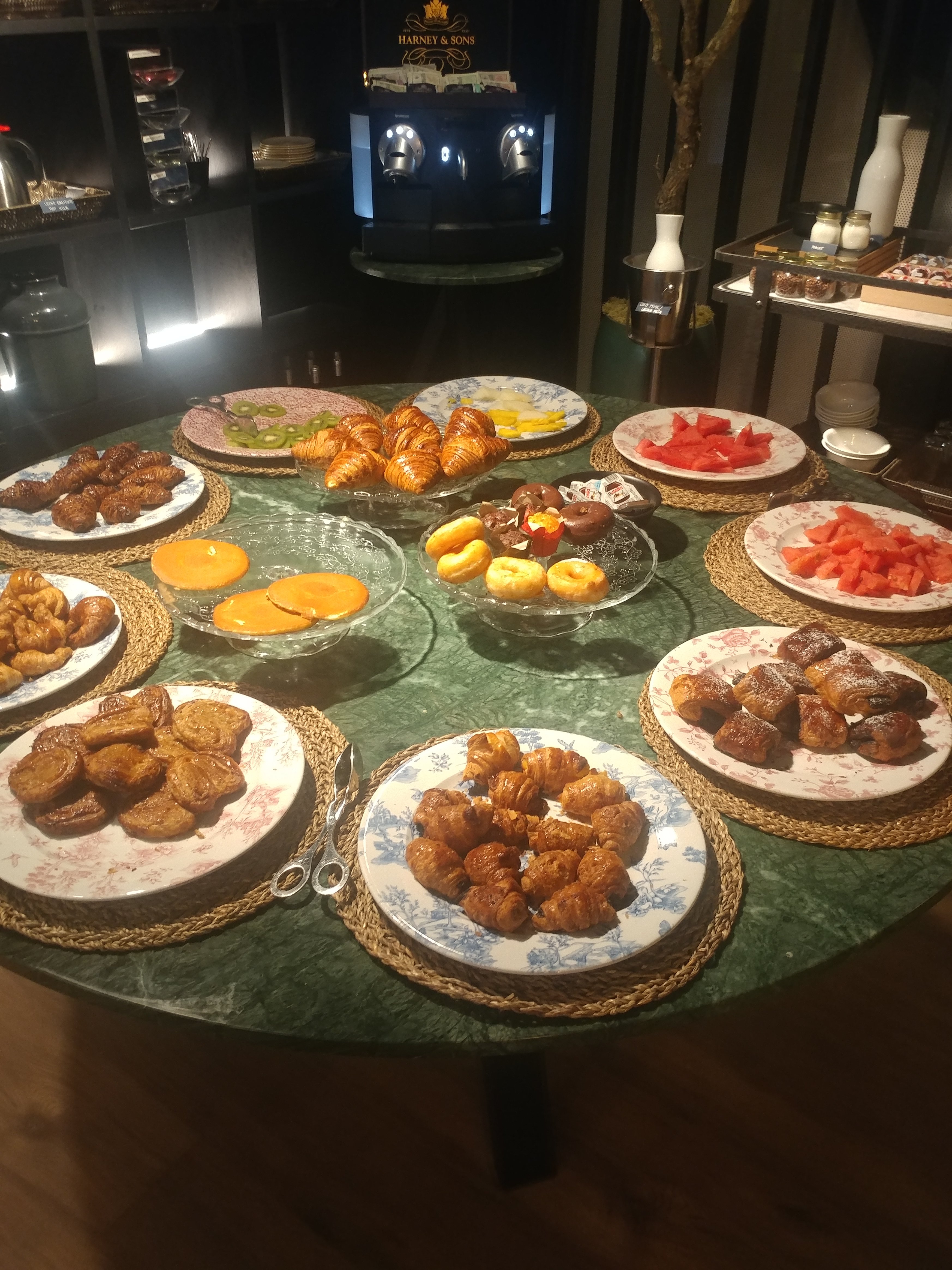 Yurbban Ramblas Boutique Hotel-餐饮