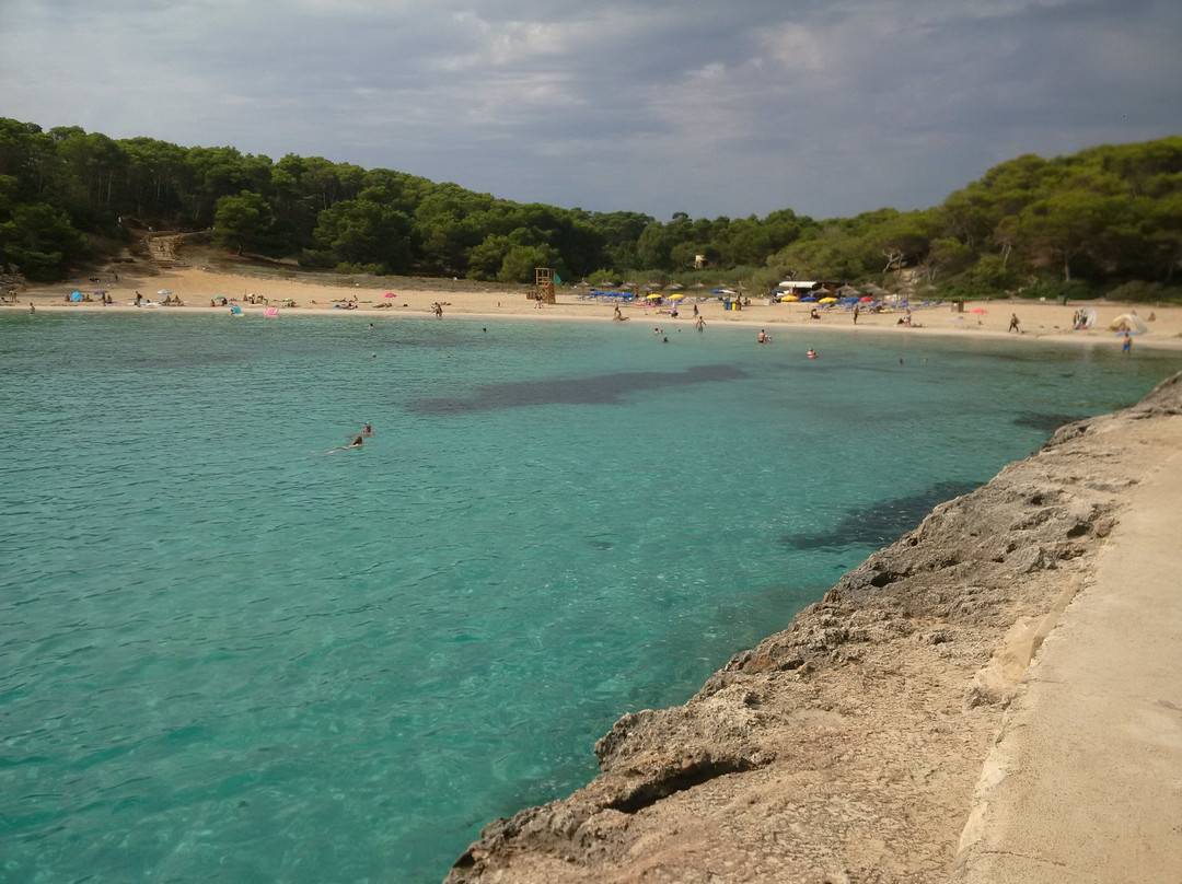 Cala d'en Borgit Beach-桑塔尼必去景点