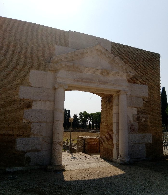 Anfiteatro Romano di Lucera-Lucera必去景点