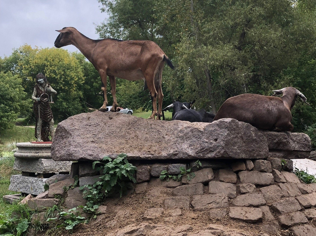 Big Stone Mini-golf and Sculpture Garden-Minnetrista必去景点