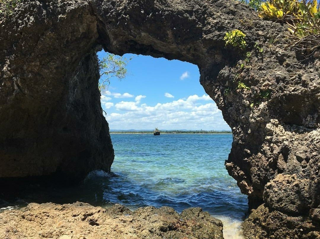 Ilha Da Pedra Furada-Marau必去景点