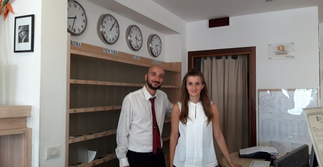 达堤妮酒店主图