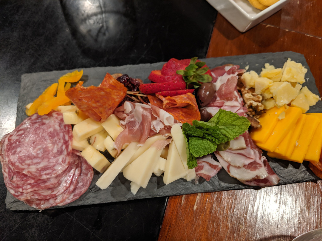 Belmont Vineyards & Winery-Leasburg必去景点