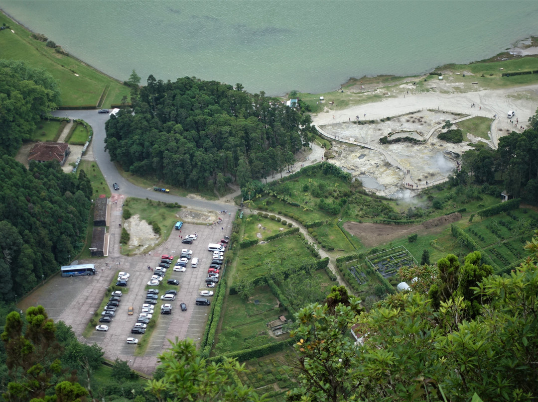 Pico do Ferro Viewpoint景点图片
