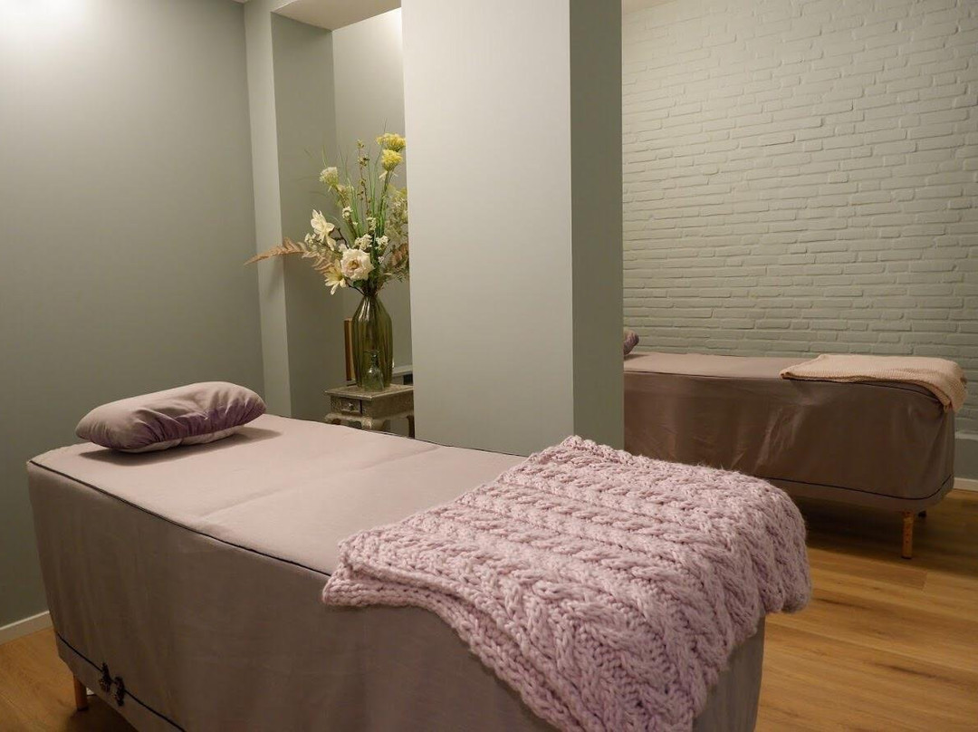 QoQo Massage Retreat-鹿特丹必去景点