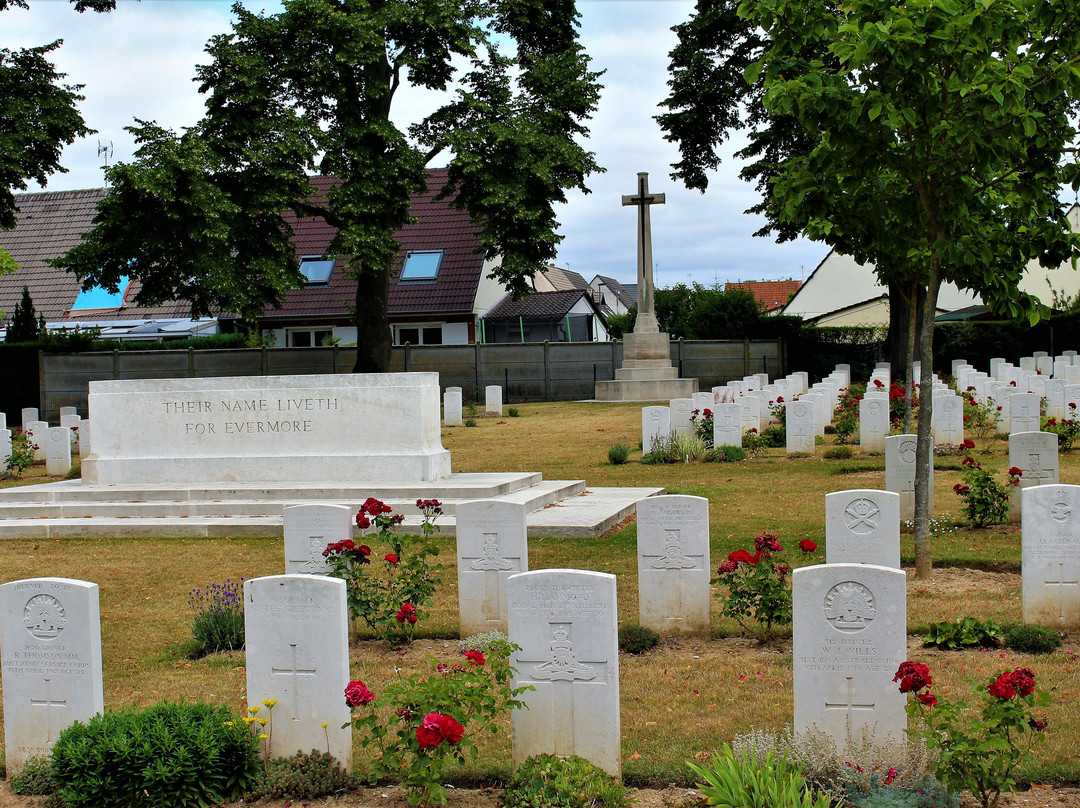 Cimetiere Saint-Pierre d'Amiens-亚眠必去景点