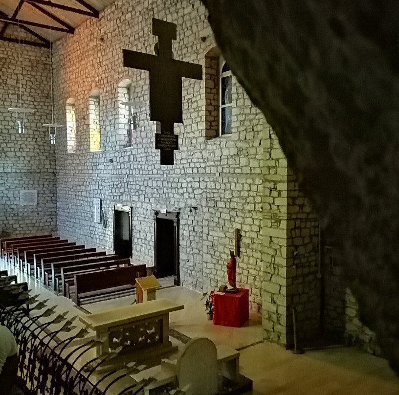 Santuario di Santa Lucia-Sassinoro必去景点