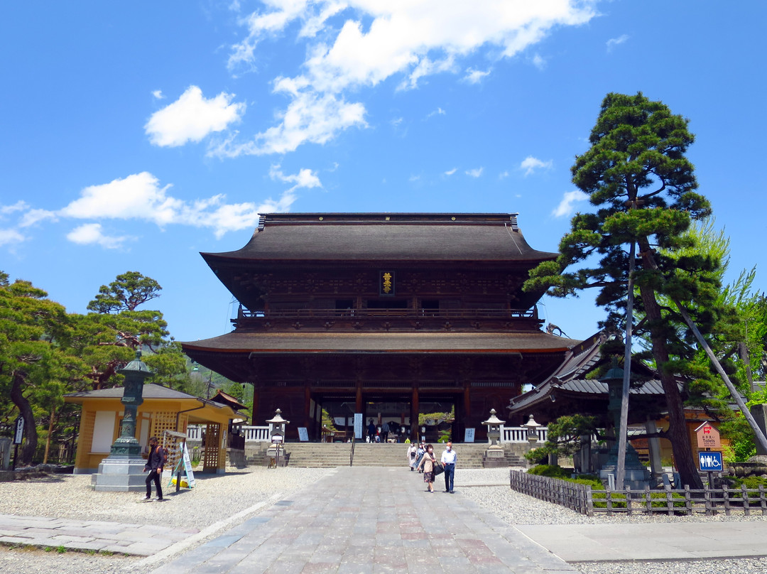 Zenko-ji Temple Sammon Gate景点图片