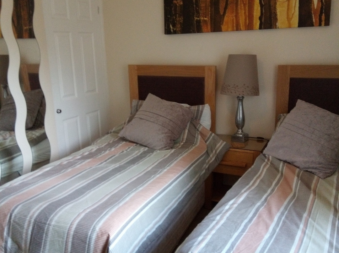 Crossways Tavern主图