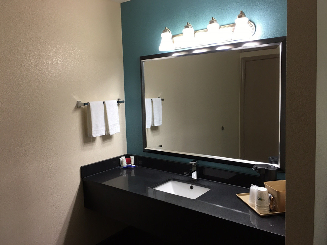 Blue Ridge Inn主图