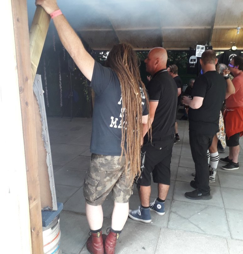 The Victoria Bikers Pub主图