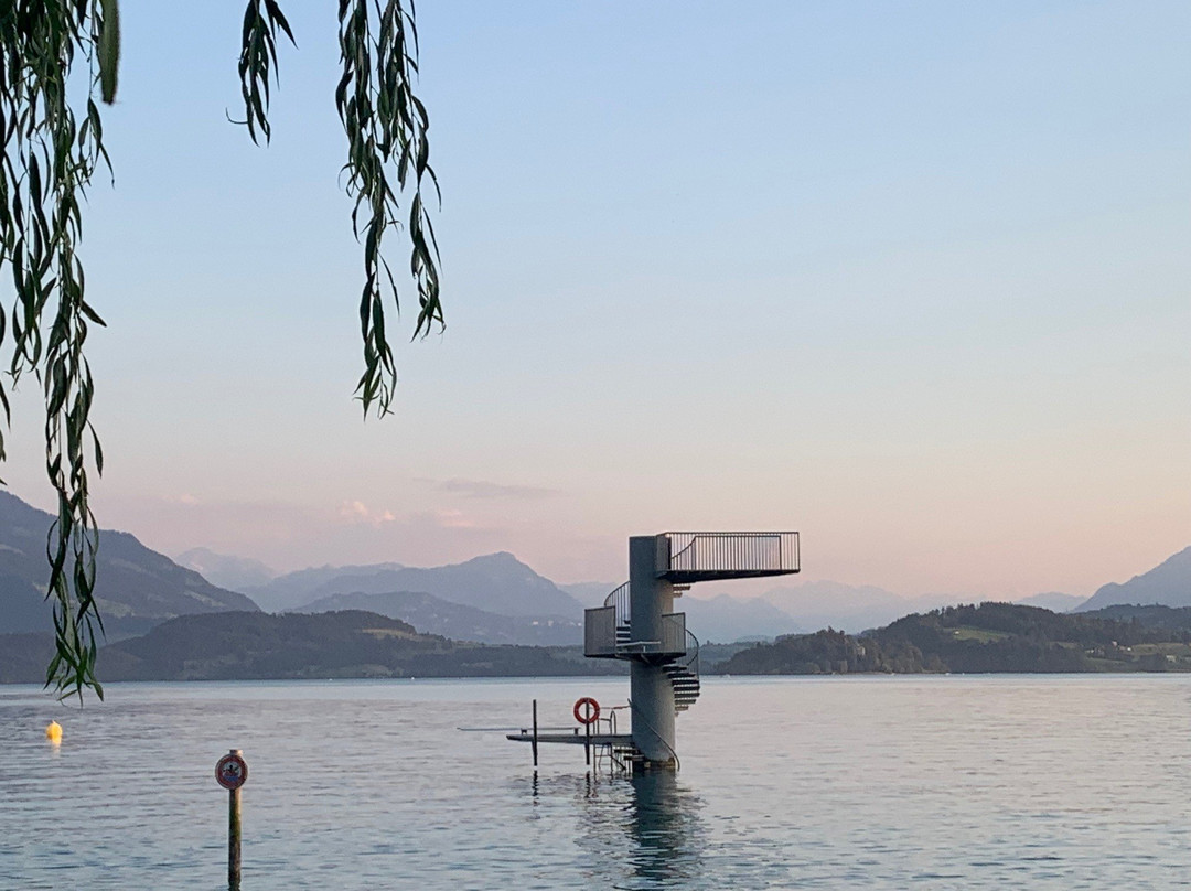 Strandbad Zug-楚格必去景点