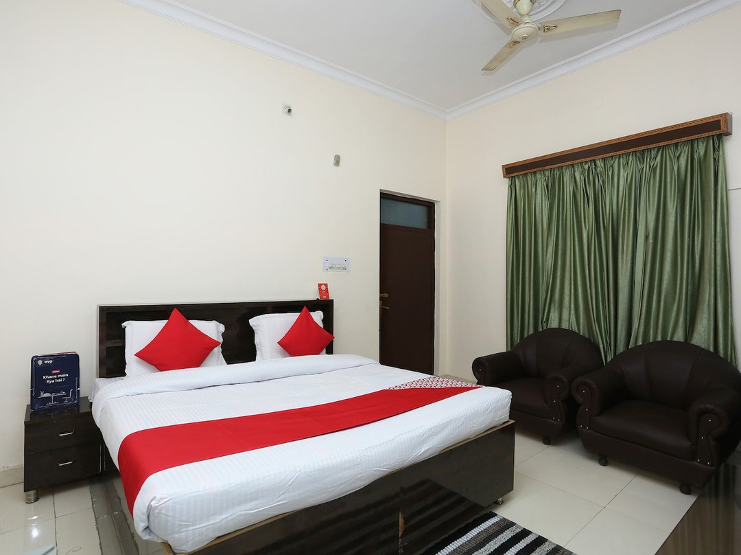 Hotel Devika