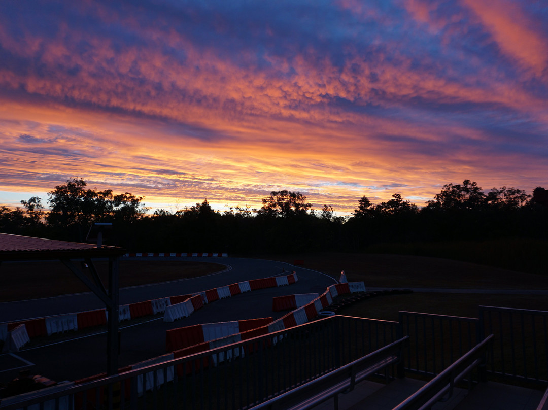 MakoTrac International Racetrack (Go Kart Action)-马里巴必去景点