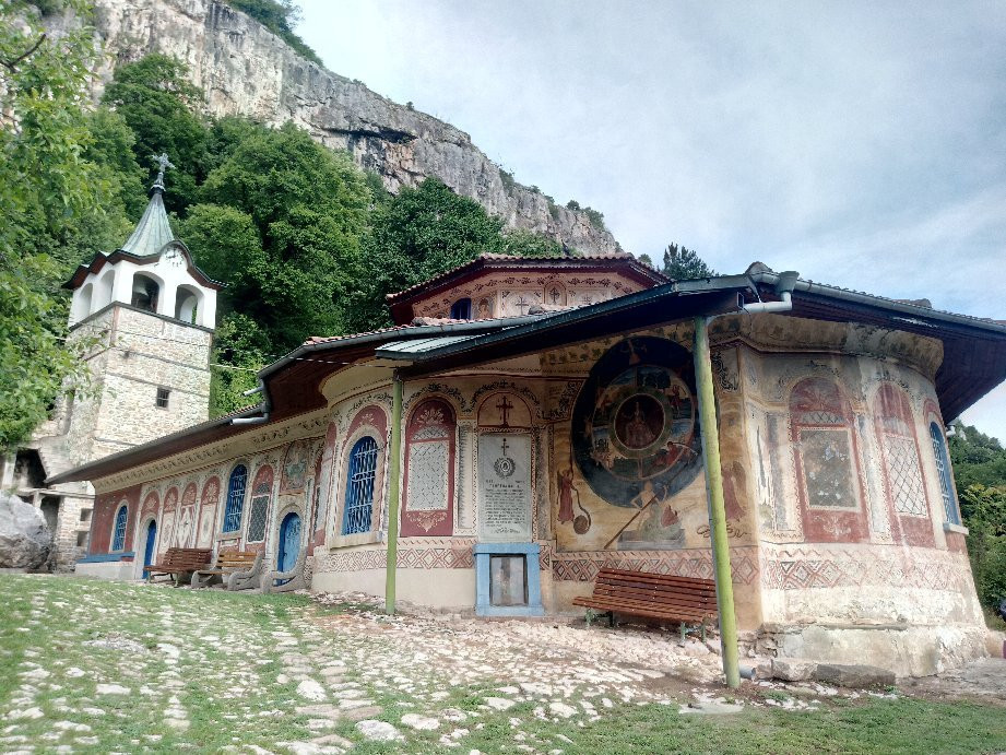 Veliko Tarnovo Day Tours景点图片