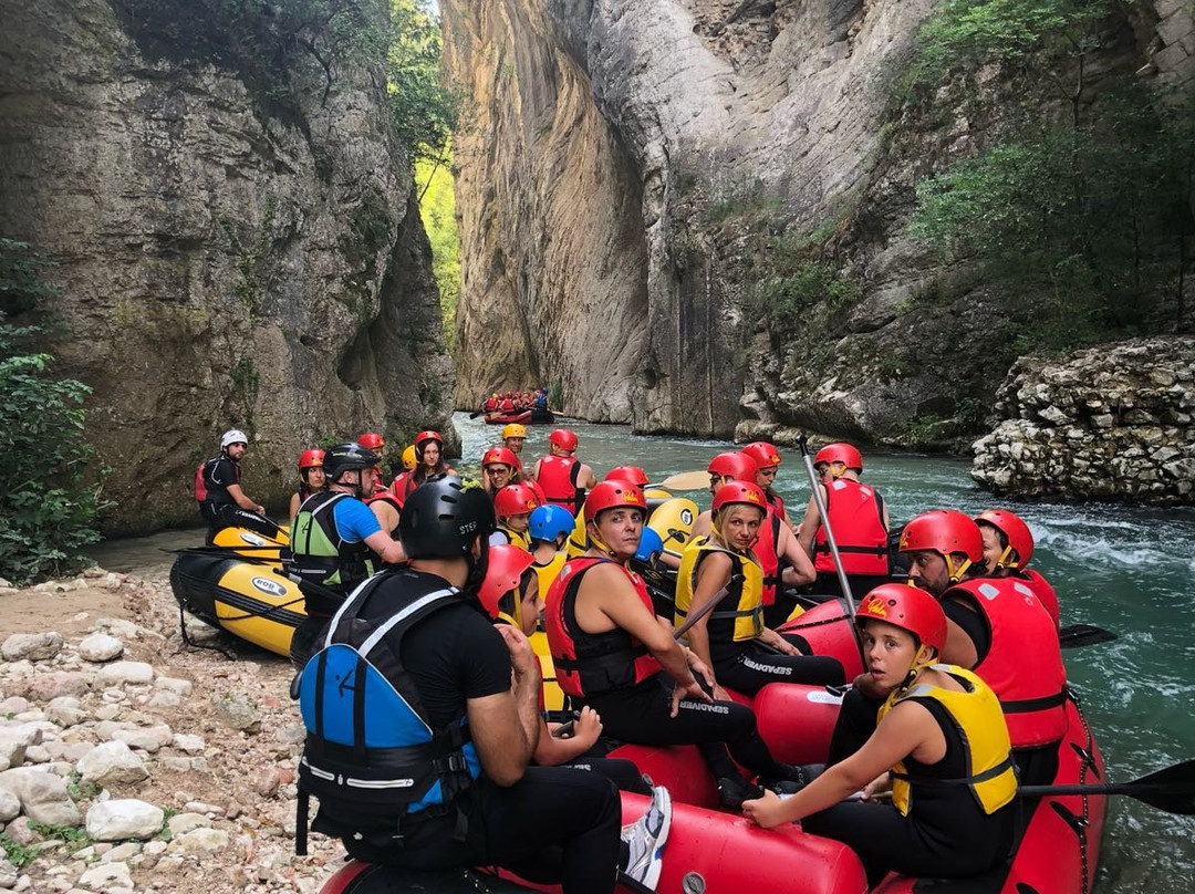 Rafting Nomad景点图片