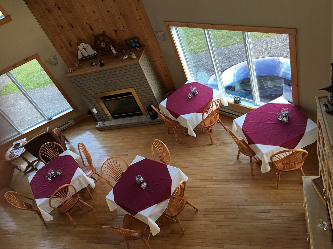 Falcon Ridge Inn Bed and Breakfast主图