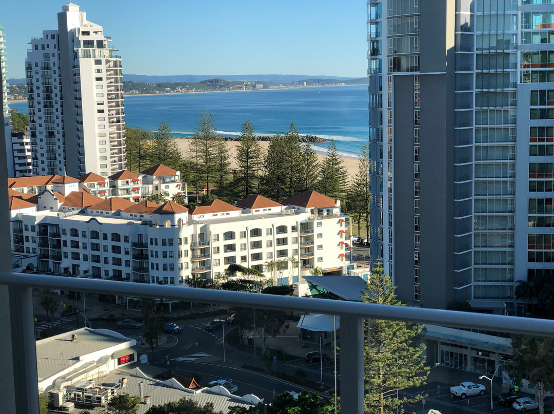 奥特瑞格友好城市酒店主图