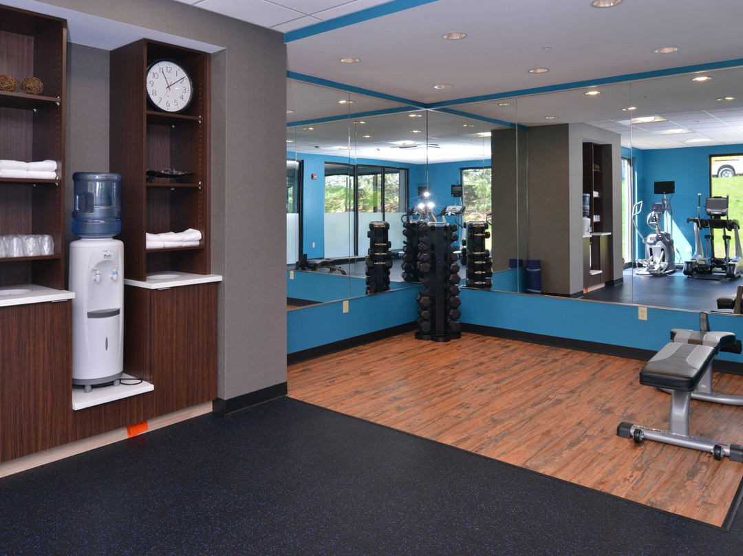 南罗切斯特费尔菲尔德旅馆主图