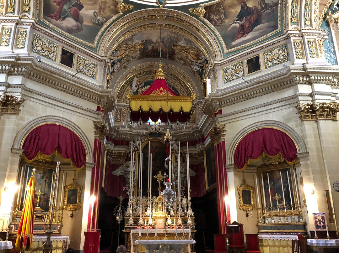 Gharb旅游景点-Iglesia de Gharb