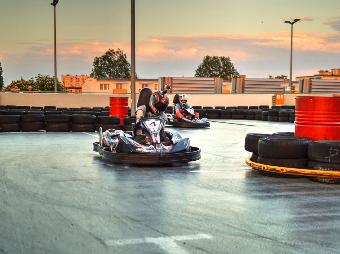 GoKart Place-托伦古镇必去景点