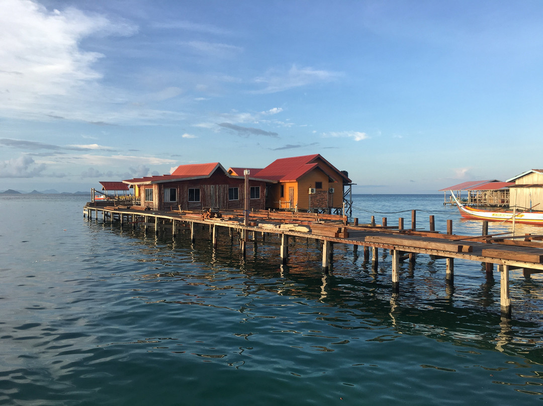 仙本那张叔叔马步岛度假村主图