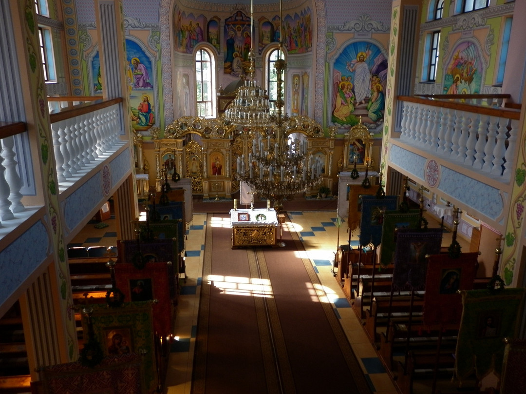 Vozneseniya Khristova Church景点图片