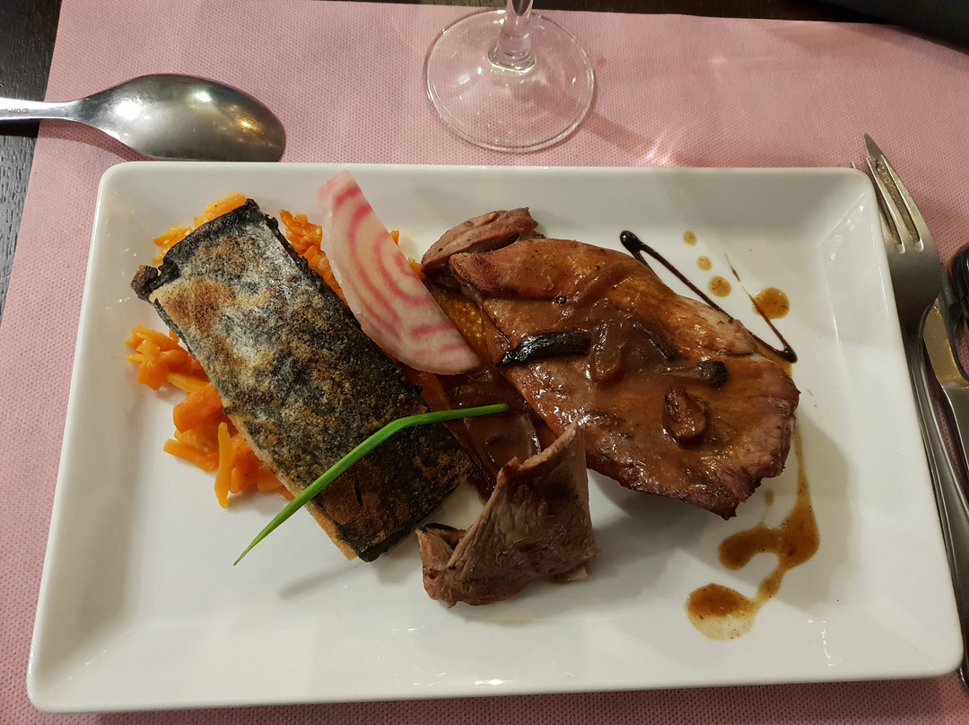 Hotel Le Saint Germain主图