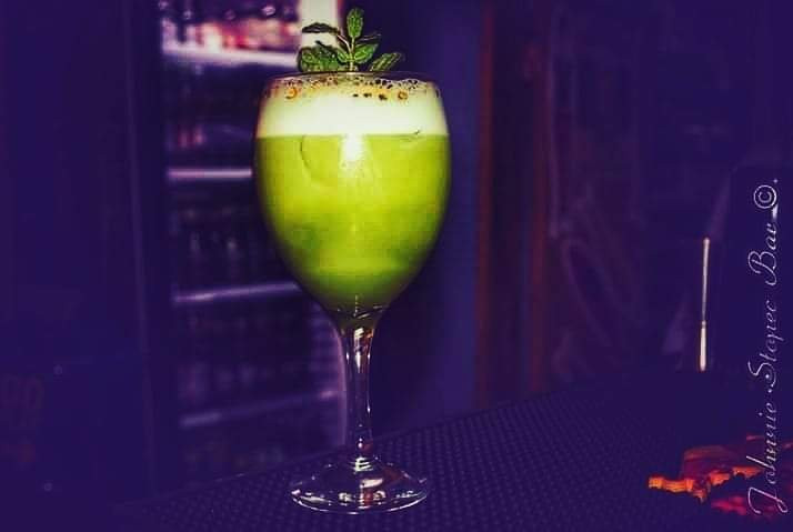 Johnnie Stopec Bar-阿尔马达必去景点