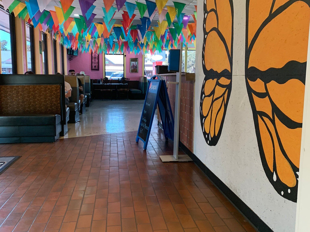5 De Mayo Mexican Restaurant