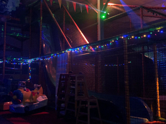 Raze The Roof, Family Entertainment Centre-Penryn必去景点