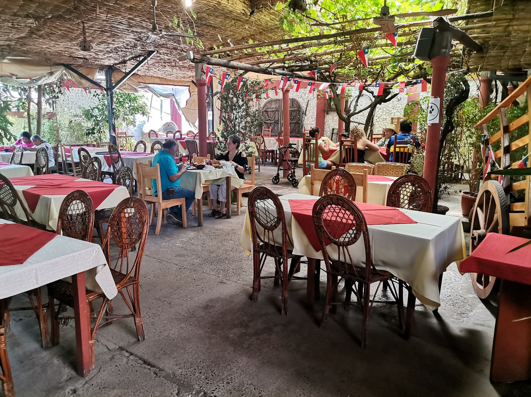 Pomaire餐馆和美食-El Hornito roto de Pomaire