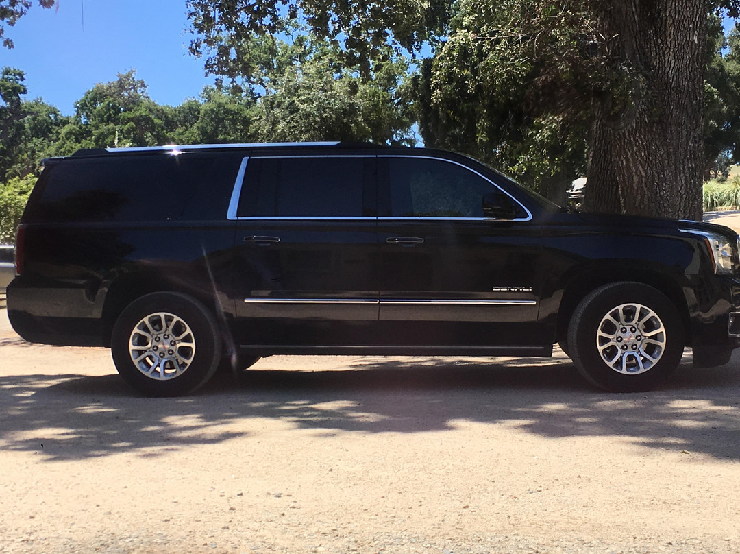 Grand Cru Limousine - Wine Tours & Transportation-帕索罗布尔斯必去景点